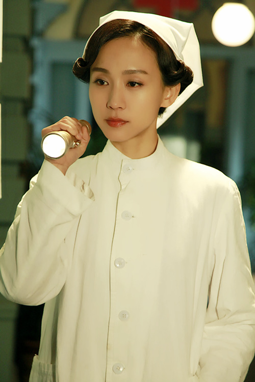 《野山鹰》丁子玲抗战红花引关注