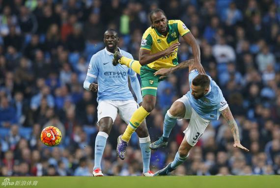 奥塔门迪头球破关