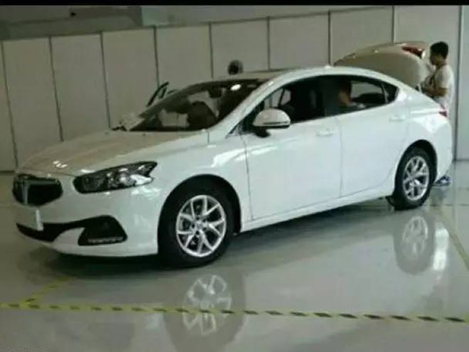 周末谍报 沃尔沃XC40等谍照曝光 