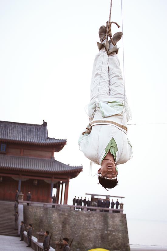 杨志刚倒挂戏份