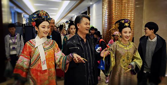 《苏茉儿传奇》剧组出席横店影视节