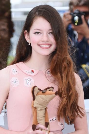 为《小王子》献声的00后美女是萝莉范儿红毯女神|麦肯基-弗依|小王子