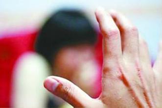 15岁女孩被强奸后昏迷不醒 10多天后死亡