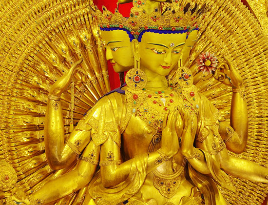 昌列寺的千手千眼观音殿