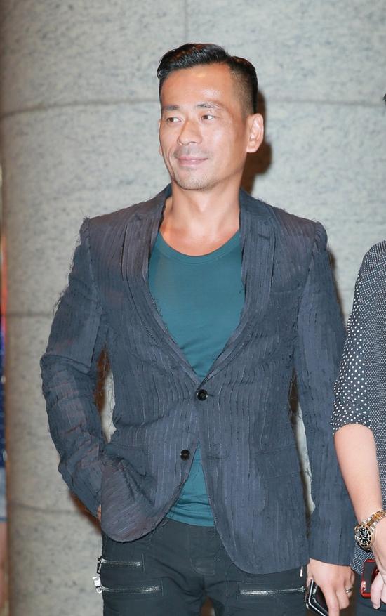 澳门大亨周焯华被曝有小四晒同游韩国照