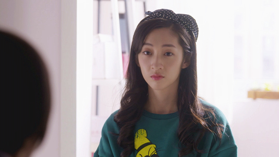 周宸佳周宸佳剧照周宸佳饰演辣妈乔天天新浪娱乐讯 周宸佳携手李晨