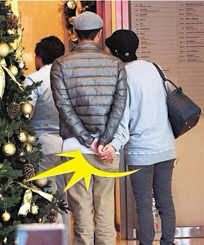 智霖夫妻逛街牵手图1