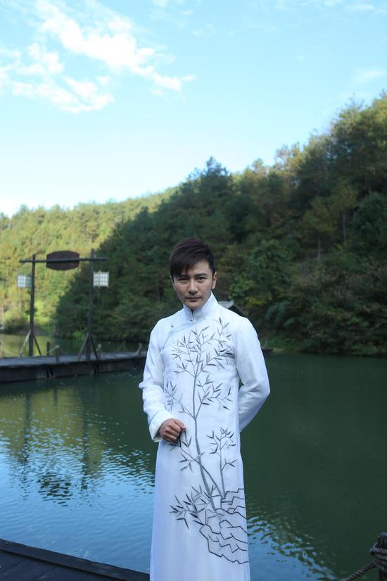 张雯自认女汉子刘恩佑曝甜馨私下内向