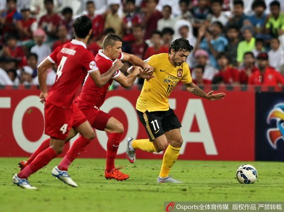 高拉特伤情牵动恒大球迷心