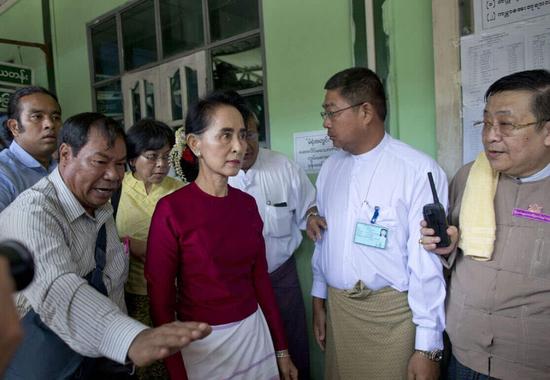 中国社会近年不断有人夸缅甸民主“搞得好”