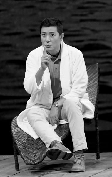 普通话不好的戴军被赖声川拉上台很忐忑