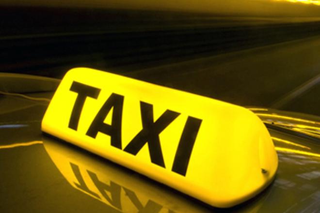 网约车是否纳入出租车管理受争议