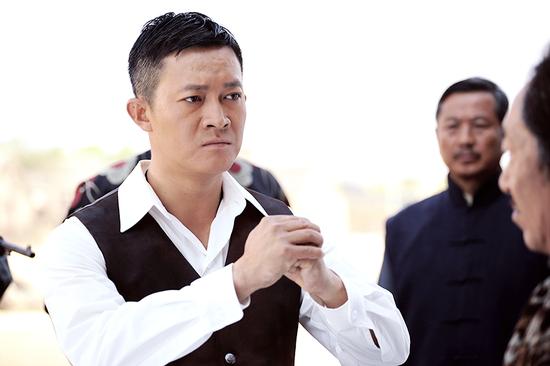 杨志刚卖力出演