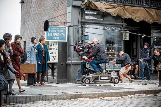 彩票游戏平台制作安装海报封面图