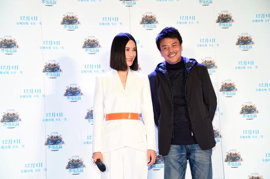 尚雯婕与孙导接受采访