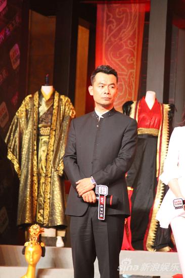 宋佳伦与主创共同回忆拍摄往事