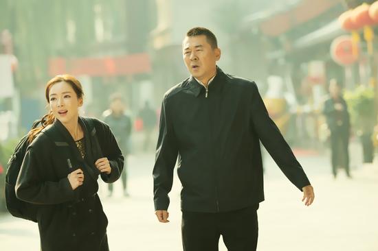 《中国式关系》热拍 叶一云再合作陈建斌