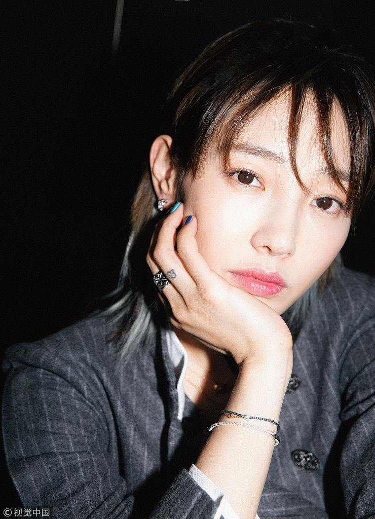 图片来源:2018年6月6日讯,北京,近日,香奈儿中国腕表形象大使白百何