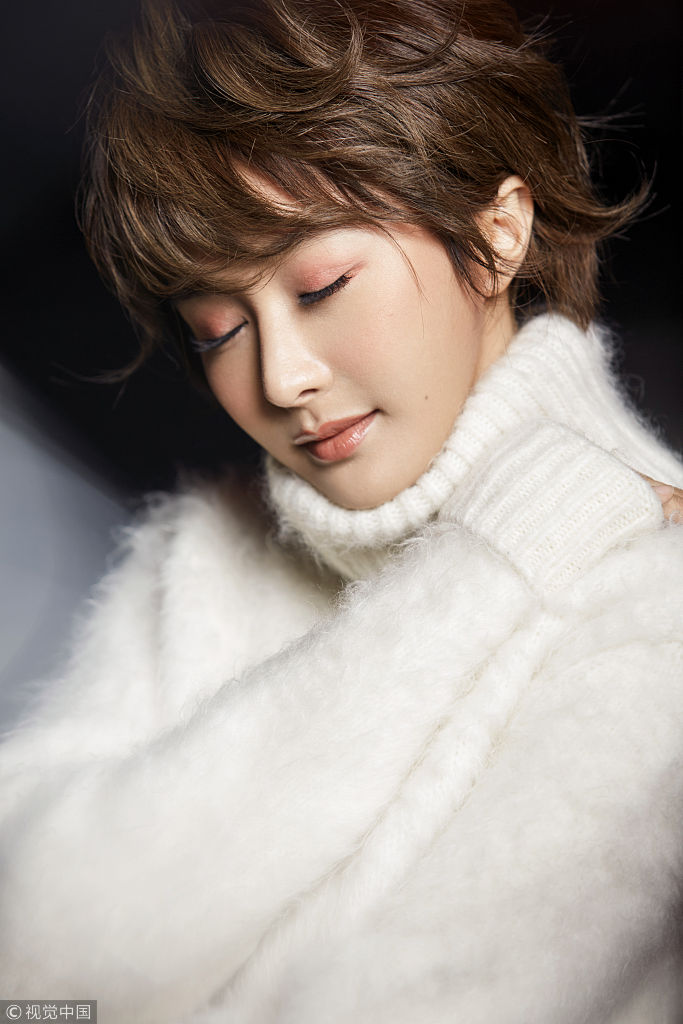 冬日暖阳!陈冰新歌写真曝光 温暖恬静气质动人
