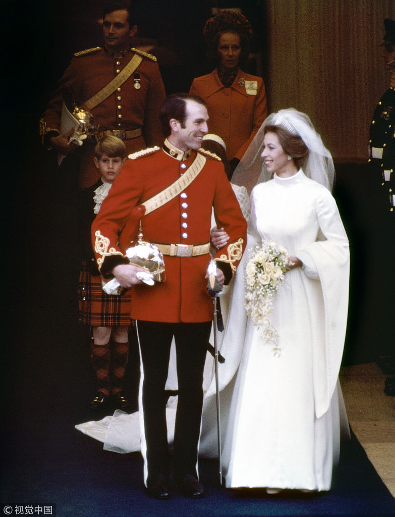 盘点英国王室近百年的白色婚礼