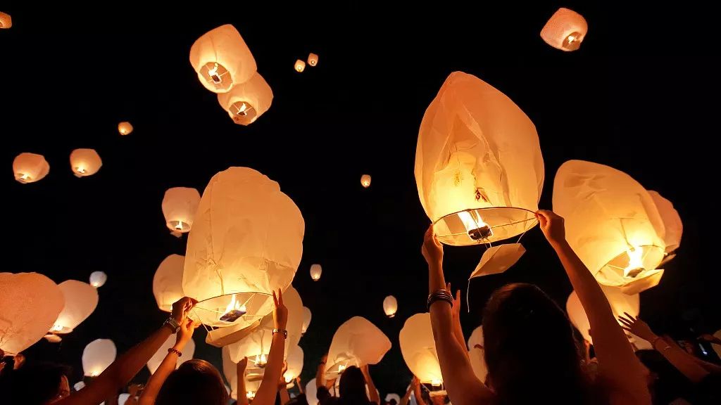 逼疯奥迪灯厂这台美式豪华品牌suv性价比感人