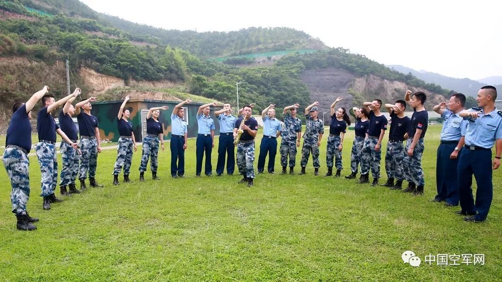 3个月转战7省14市这支文艺小分队走到哪儿火到哪儿