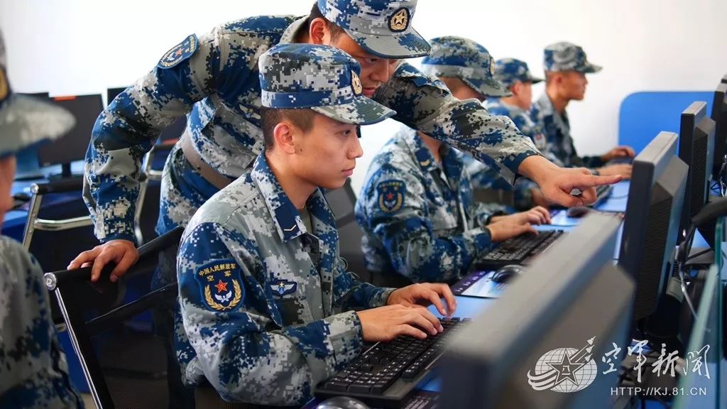 空军场站通信兵就是这个样