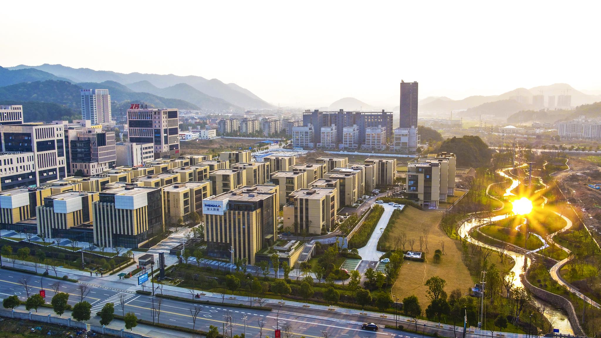 来看这支城市"潜力股" 银湖科技城打造杭州新发展级