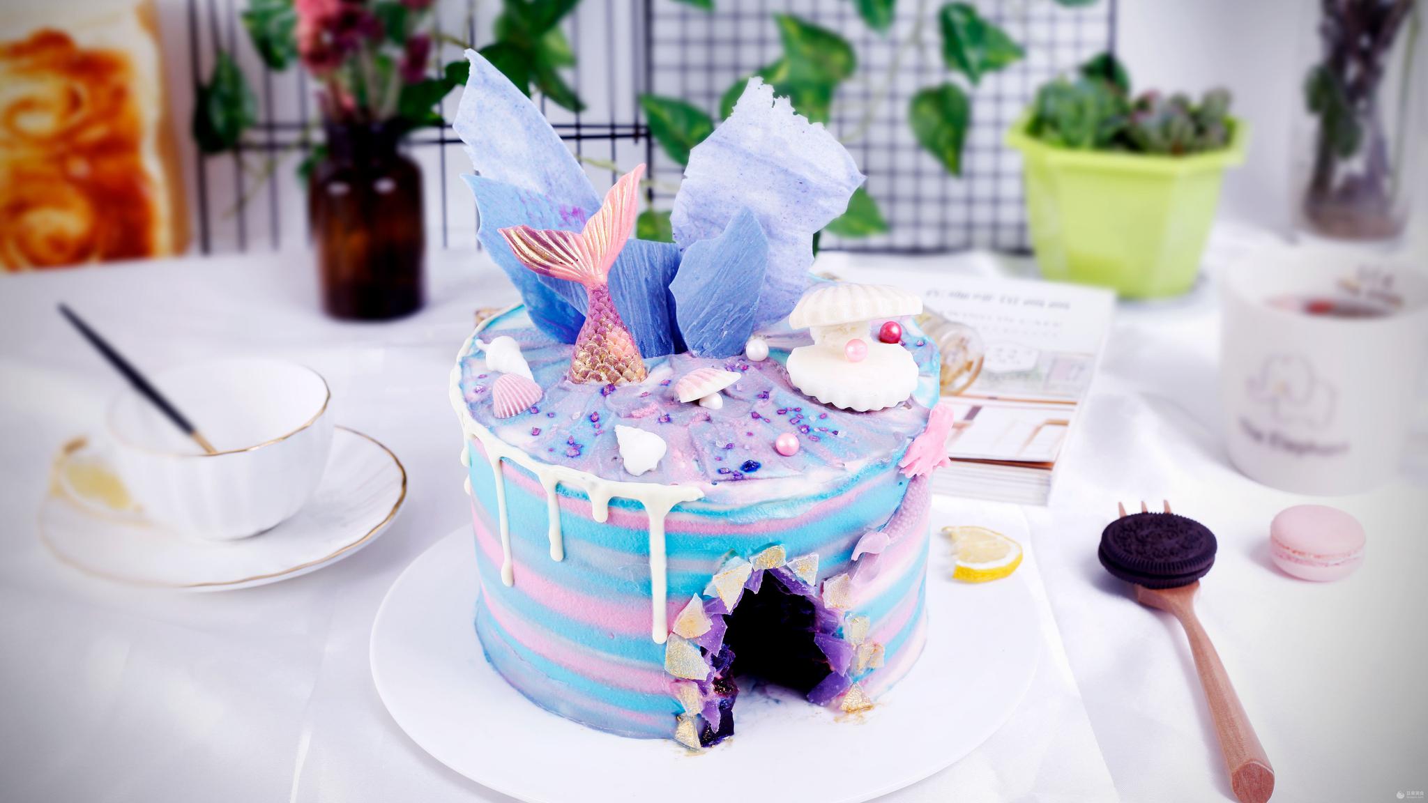 嗨焙食谱 颜值爆表的ins海洋水晶溶洞蛋糕