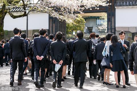 东京大学学生（图片来源：视觉中国）