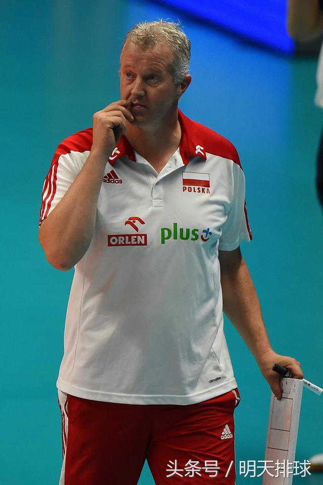 个人得分:俄罗斯队沃尔科夫17分(20扣11中,拦3发3),米哈伊洛夫16分(26