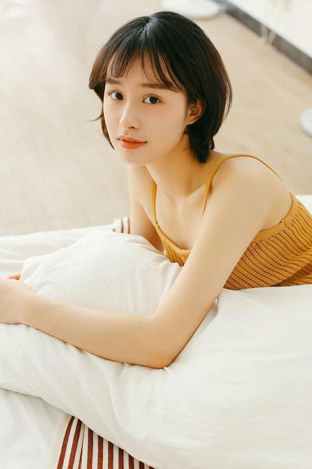 《未经安排的青春》余昊洋搭档黄芮明演绎人生最美好