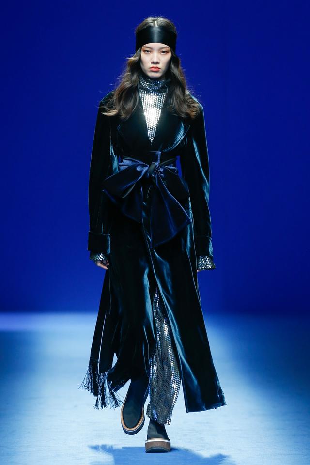 beautyberry·王玉涛 中国国际时装周2019秋冬发布|王玉
