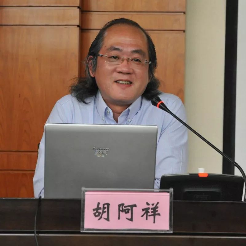 (胡阿祥老师)"大学生心理健康"是高玮洁老师开设的一门公选课.