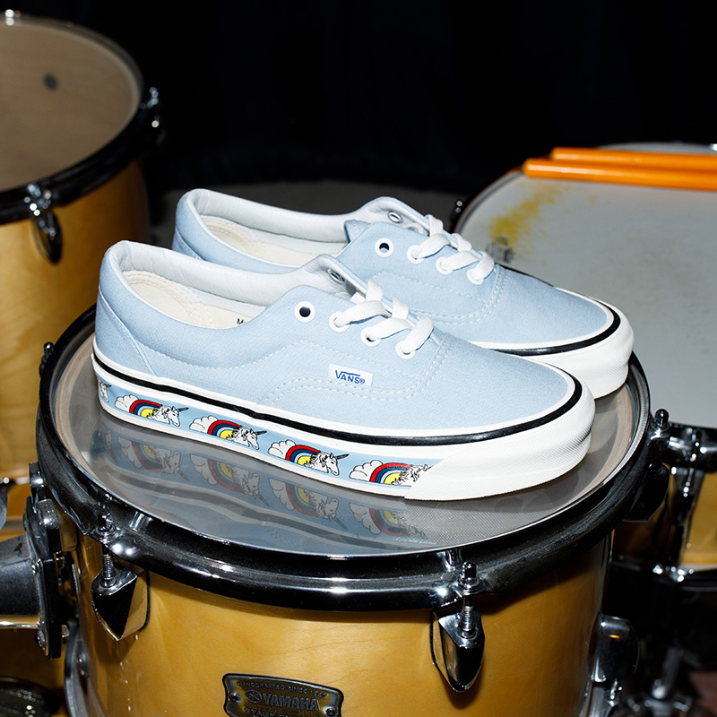 串标彩虹独角兽!vans era 安纳海姆全新配色即将发售
