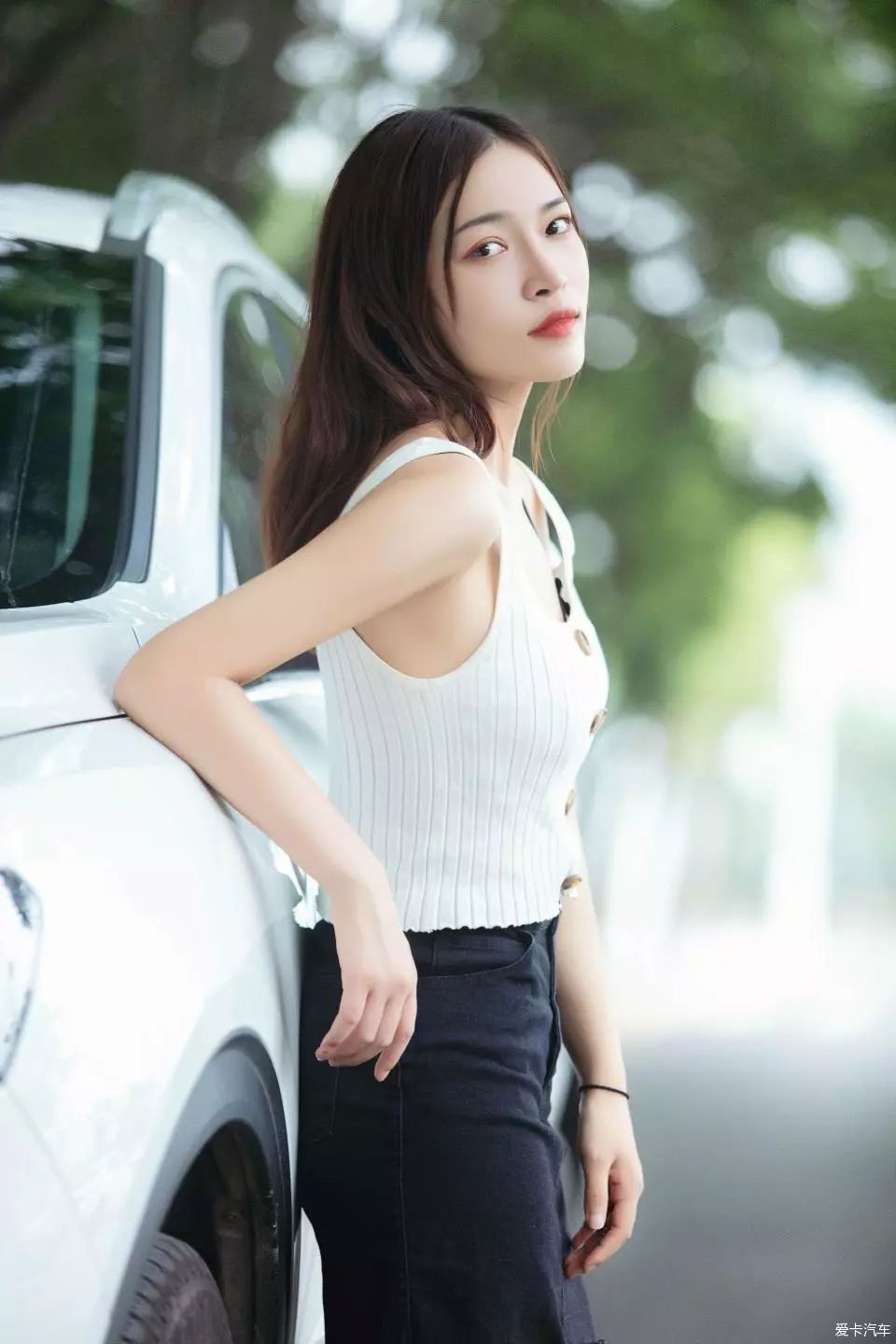 老铁们快上车秋名山车神带你飙车了