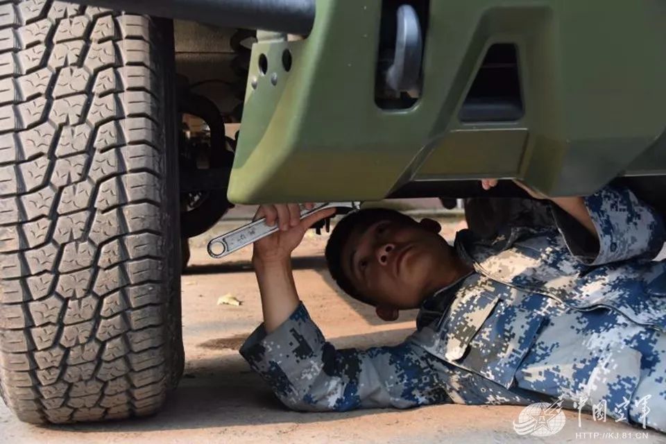 这个汽车连里的兵,为啥都这样|官兵|汽车兵|连队_新浪军事_新浪网