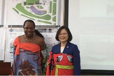 蔡英文友邦行吃一闭门羹打肿脸也要充胖子