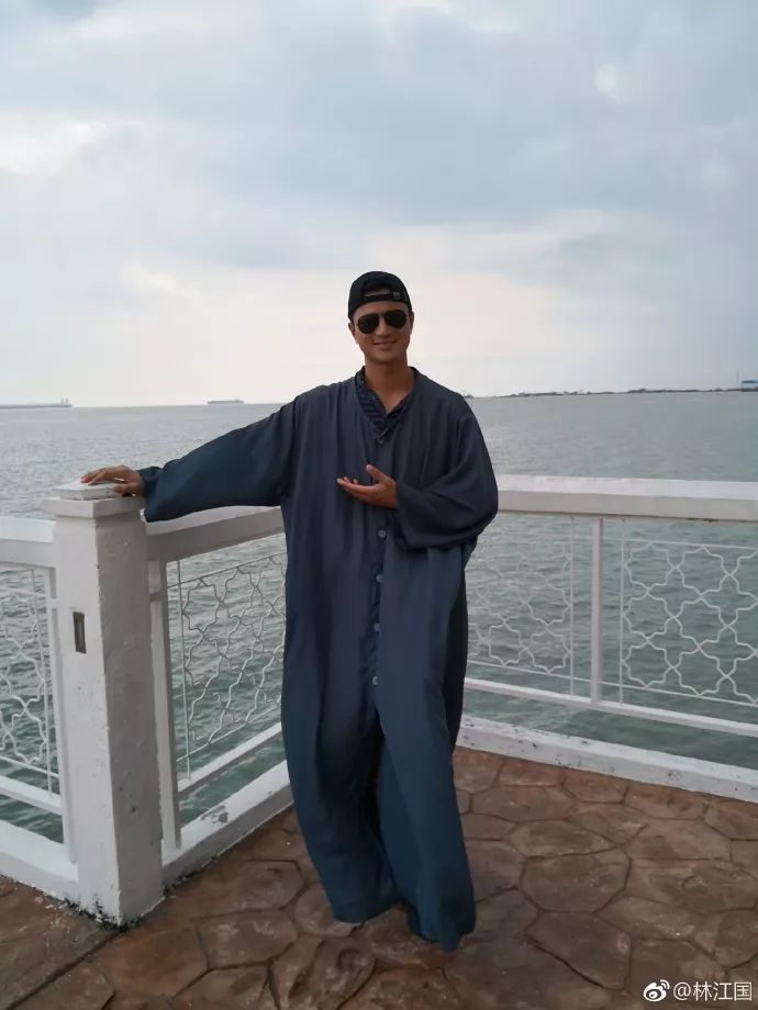 好久不见还记得刁蛮公主的司徒剑南吗他现在长这样