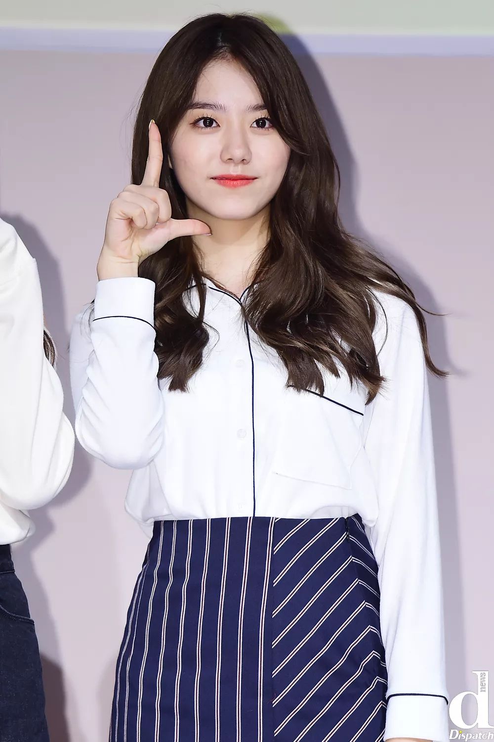 d 韩娱|"想念你们了"…这些女爱豆们热情的舞台,什么时候能再看到呢?