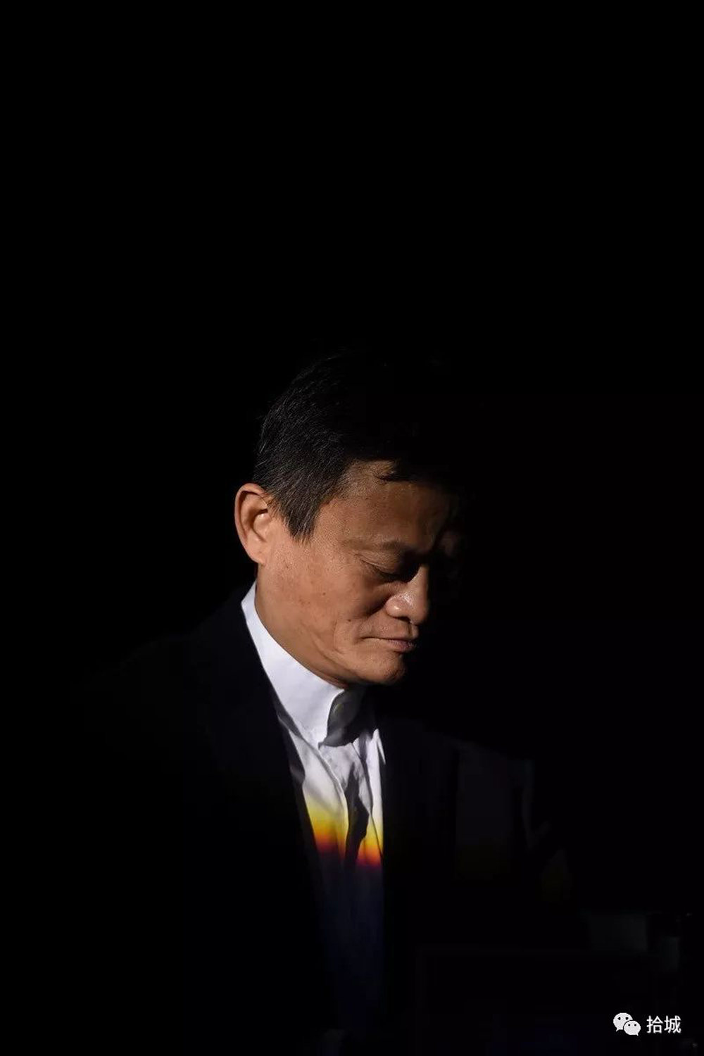 拾城拍马p看10位摄影师镜头里的马云