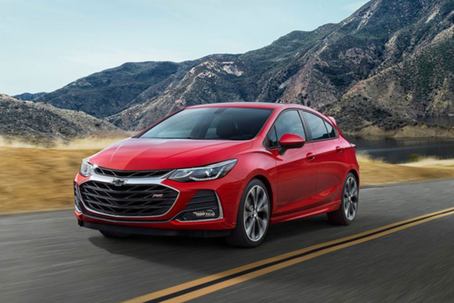 雪佛兰发布新款科鲁兹官图 采用家族式设计