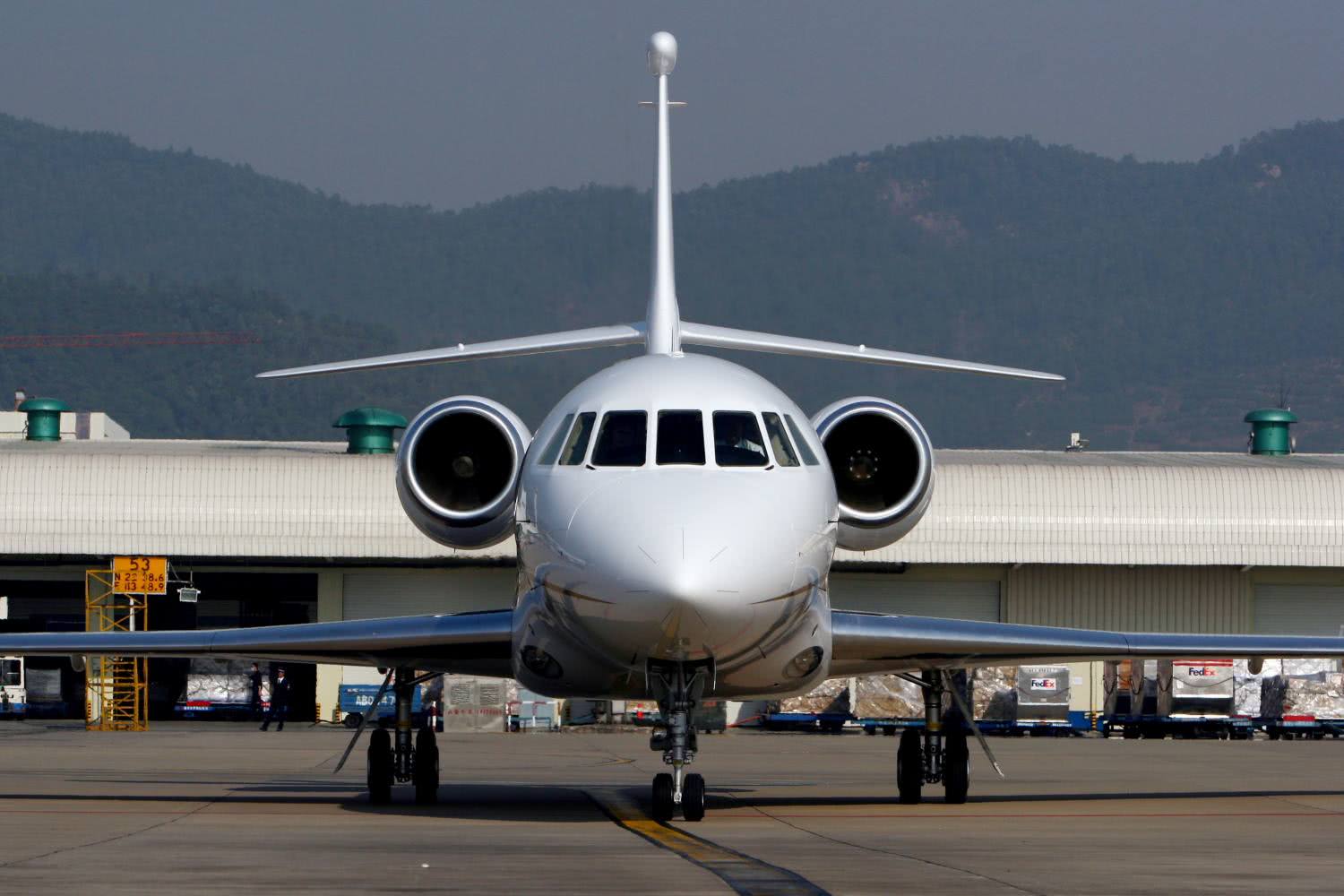 日本将购3架猎鹰2000飞机 筹建三大体系监控钓鱼岛