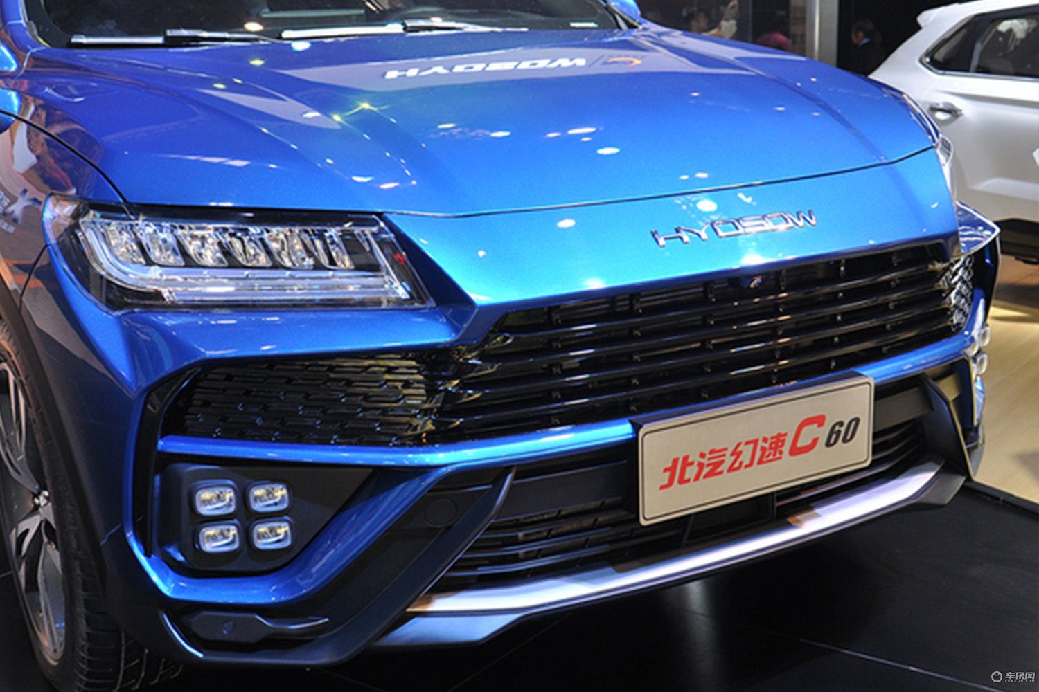 圆一个豪车梦 北汽幻速c60正式亮相
