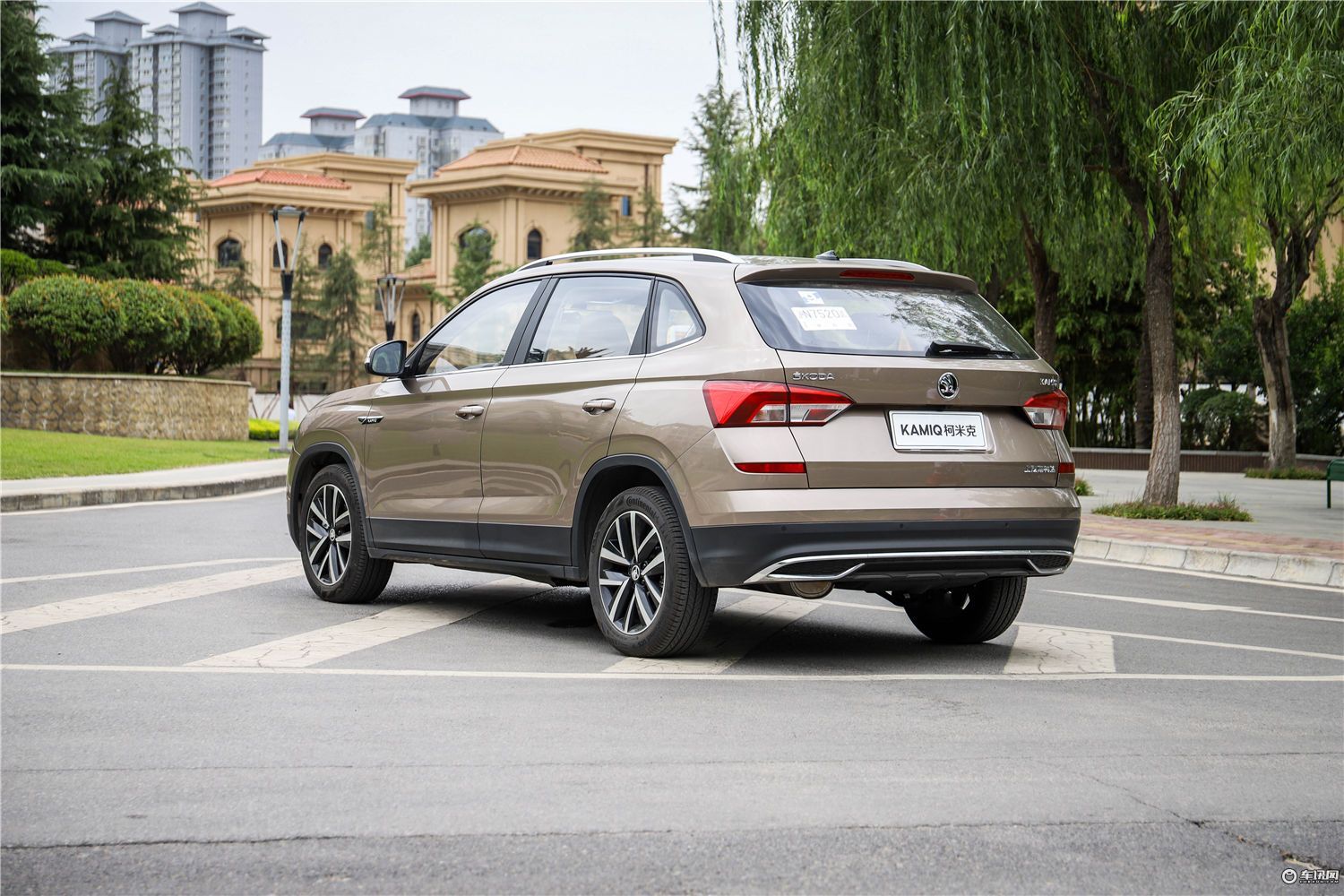 斯柯达柯米克正式上市售价10991309万元