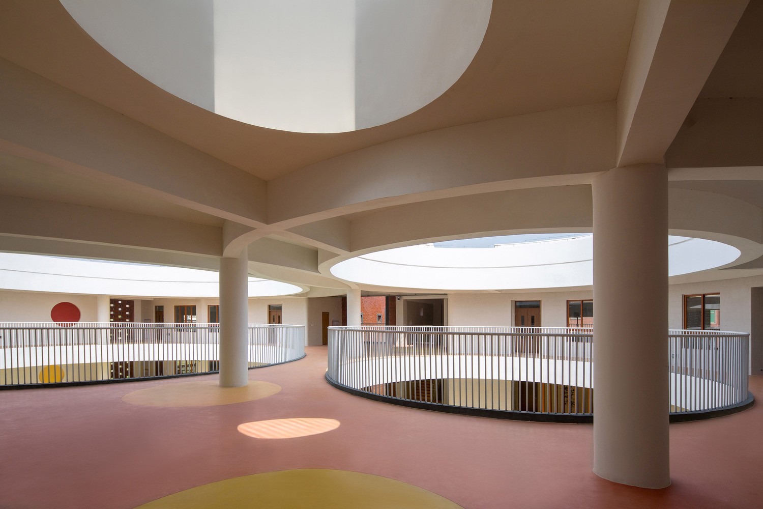 透视结构梁系布置内部空间与流线项目信息项目名称:新南幼儿园项目