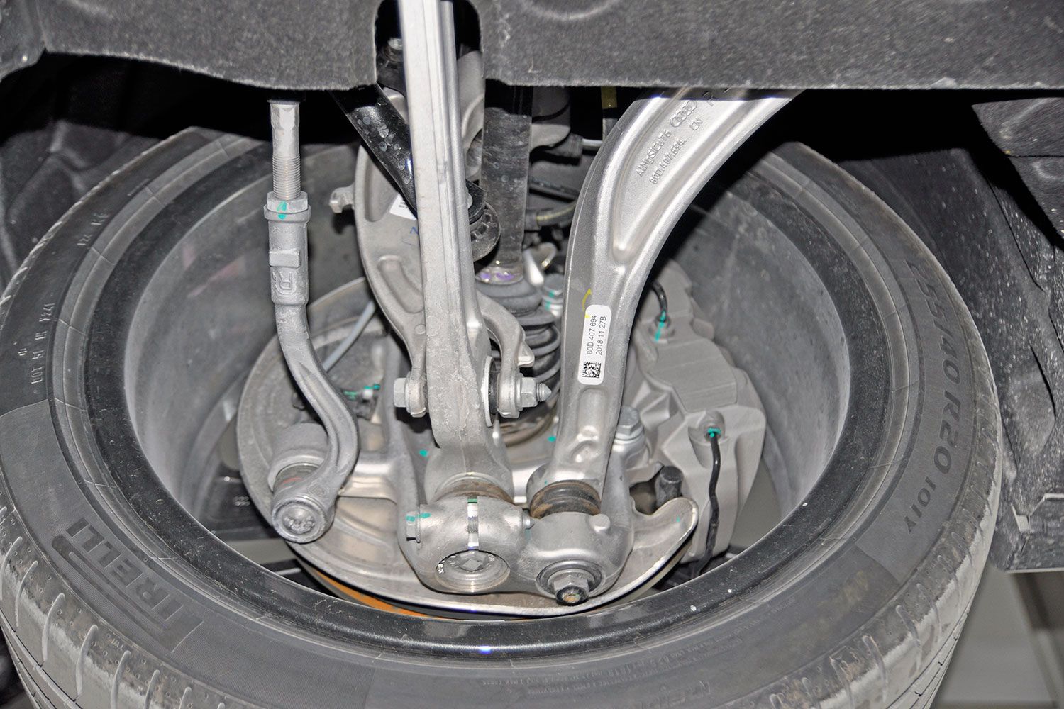 【技术讲堂】全新奥迪a6l底盘防护简析