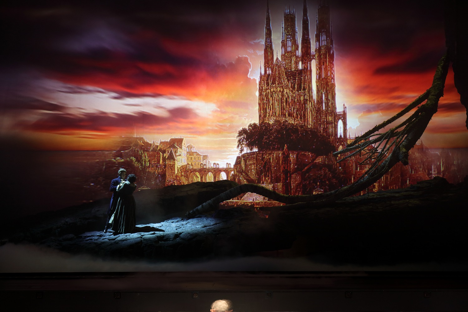 《假面舞会》剧照.摄影 王小京