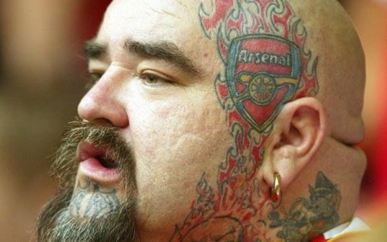 无论你对主队有多爱,但绝对不够他们疯狂|主队|纹身|戴维·琼斯_新浪