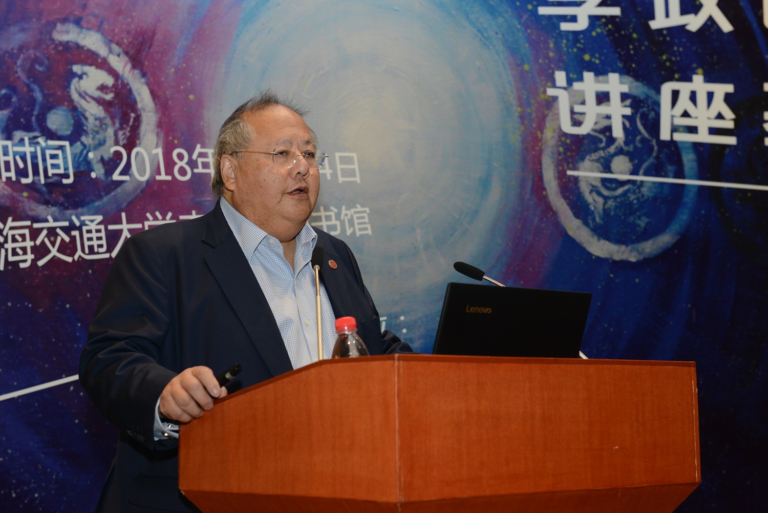 科艺讲座上,李中清,何小刚,王小明,张杰,赵超,杨晓鲁等6位来自不同